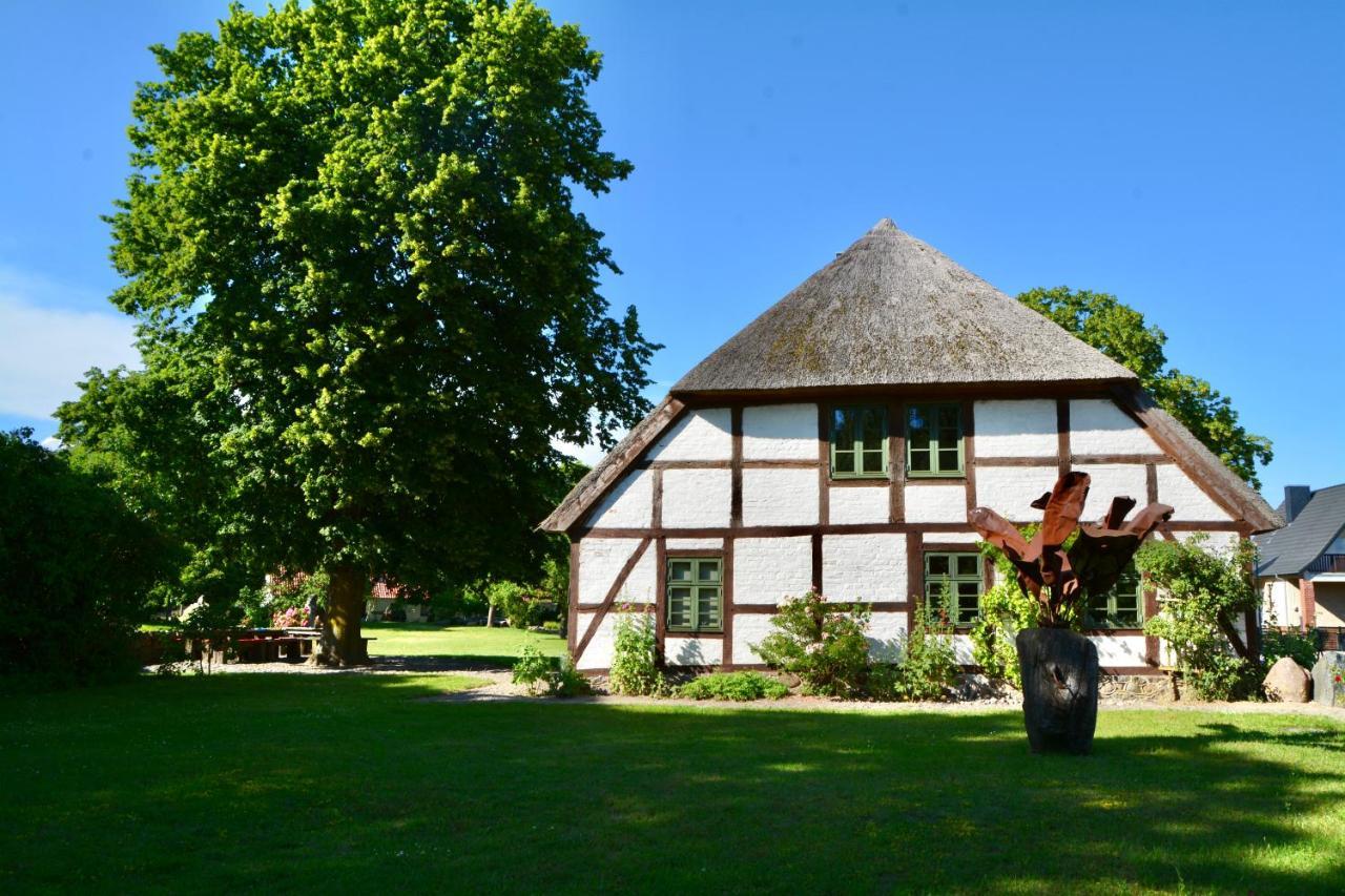 Alte Ausspanne Walkendorf Bagian luar foto